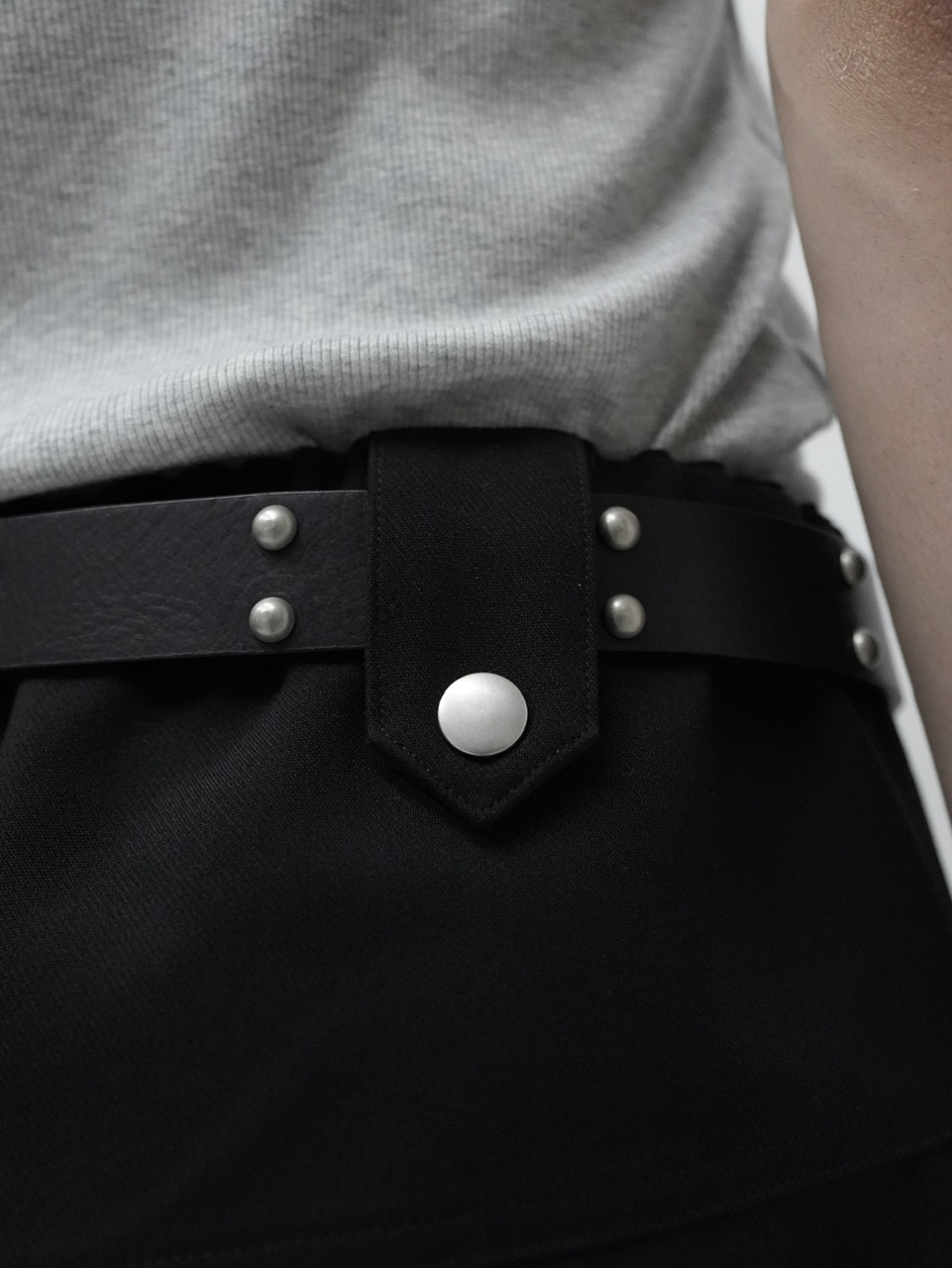 【CS】SEAM DESIGN DRAPE WIDE PANTS 
