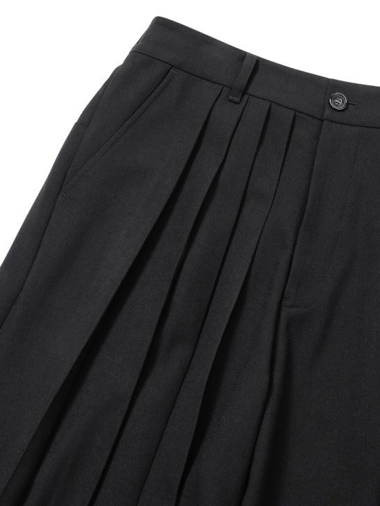 【AJOBYAJO】Asymmetric Pleat Pants / 【アジョバイアジョ】アシンメトリープリーツスラックスパンツ