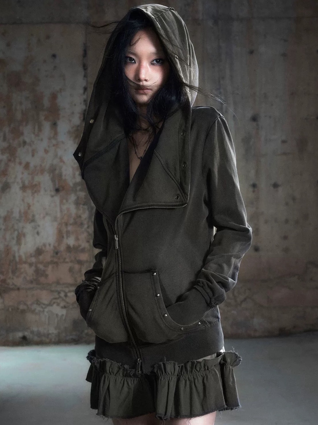 Cest Nous】Studded Hoodie / 【セヌー】オープンカラースタッズジップ