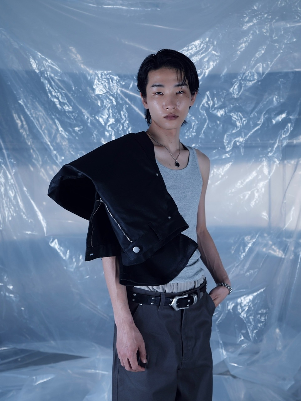 【CS】COATED WIDE DENIM PANTS (BLACK)