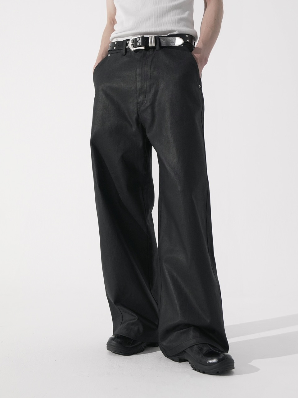 CS】coated wide denim pants (black) | OUR BRAND,Chikashitsu +,CS