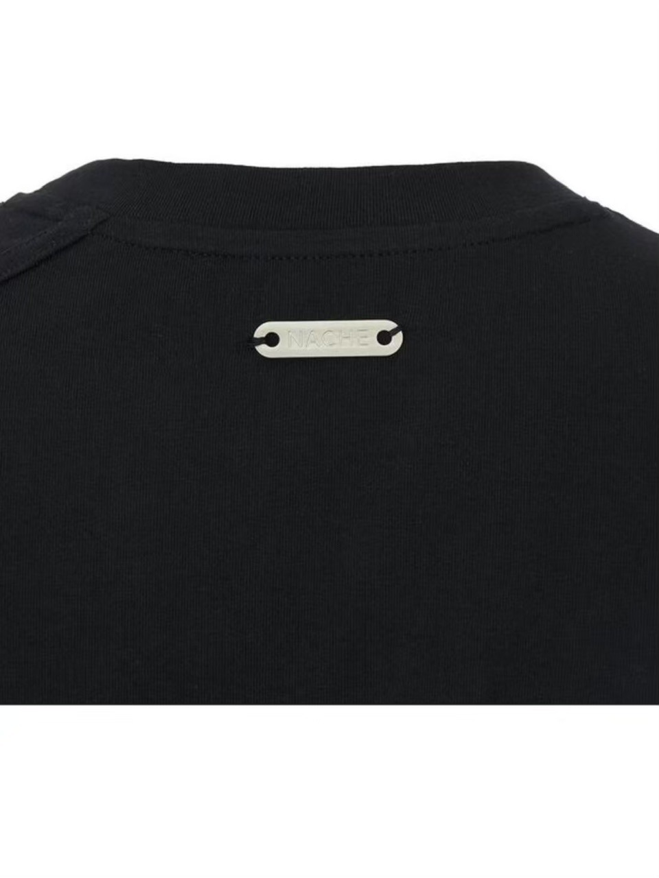 Tシャツ・カットソー [NACHE] ASYMMETRIC LINE T-SHIRT CHARCOAL NACHE Asymmetric Line T-Shirt - Charcoal – Goodhood