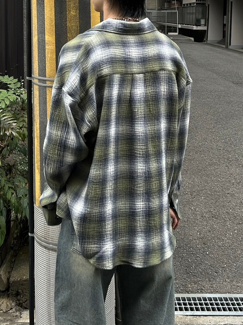 受注制【Chikashitsu +】shadow check shirt (2color)