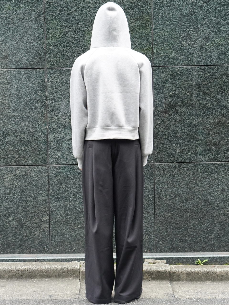 東京店WEB限定受注制【Chikashitsu +】wide tuck drape slacks / 【チカシツプラス】ワイドタックドレープスラックス (2color)