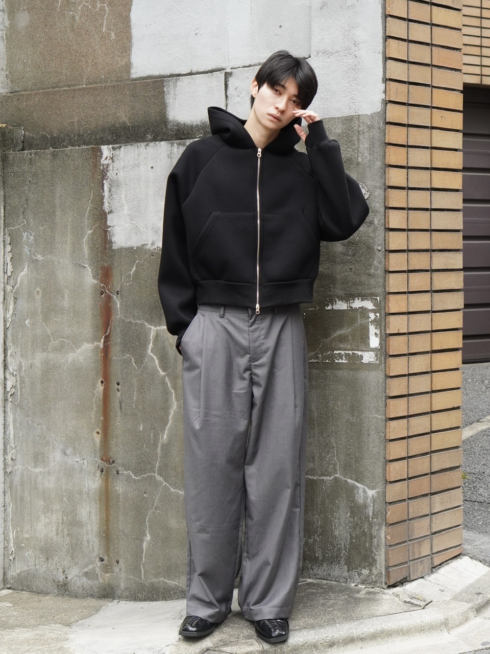 東京店WEB限定受注制【Chikashitsu +】wide tuck drape slacks / 【チカシツプラス】ワイドタックドレープスラックス (2color)