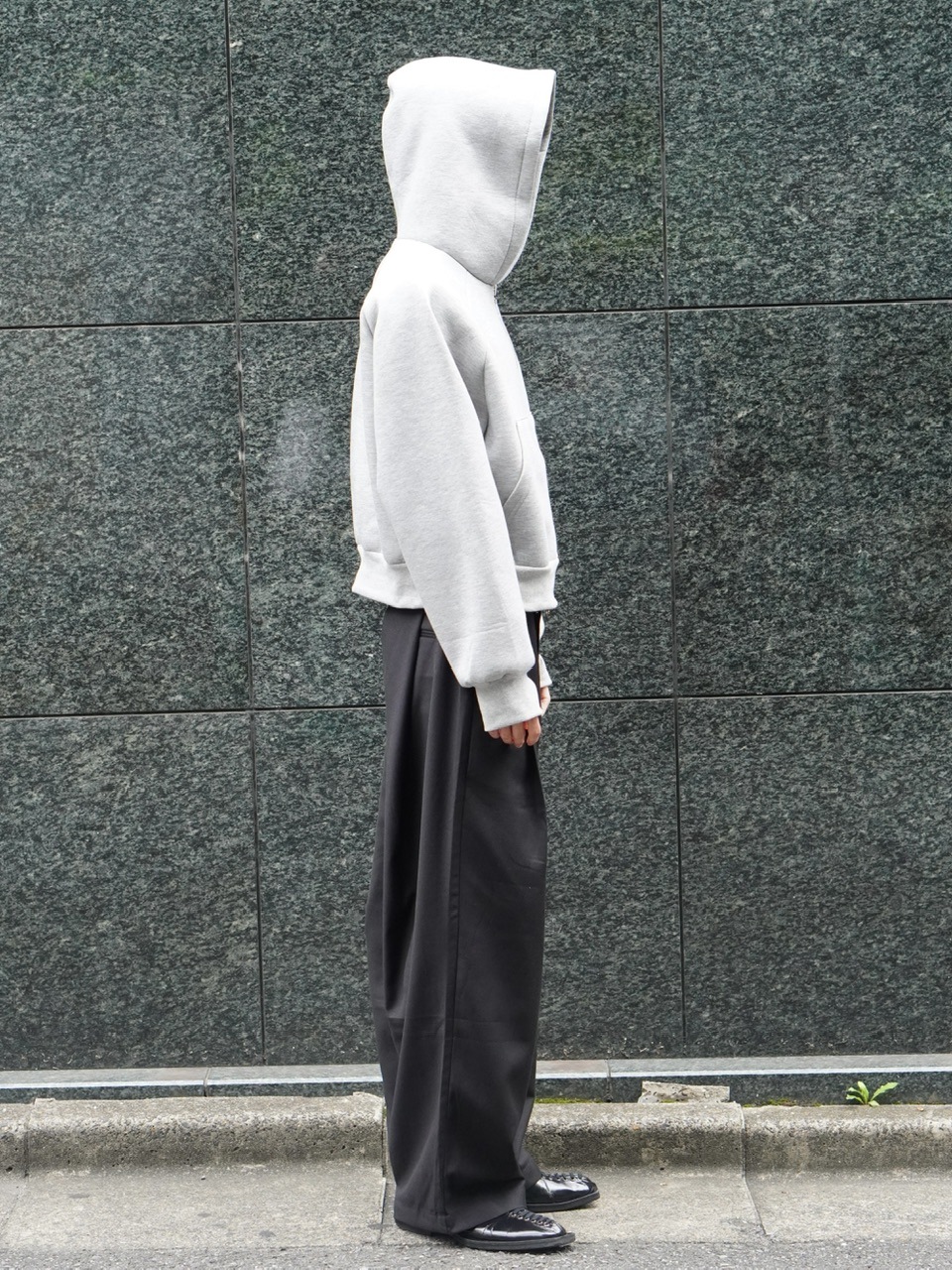 東京店WEB限定受注制【Chikashitsu +】wide tuck drape slacks / 【チカシツプラス】ワイドタックドレープスラックス (2color)