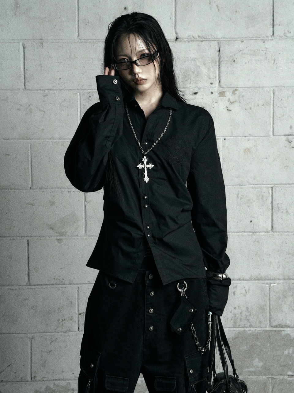 Rosen Kreuz】BACK CROSS CROPPED SHIRT Rosen Kreuz】BACK CROSS CROPPED SHIRT | OUR BRAND,Rosen