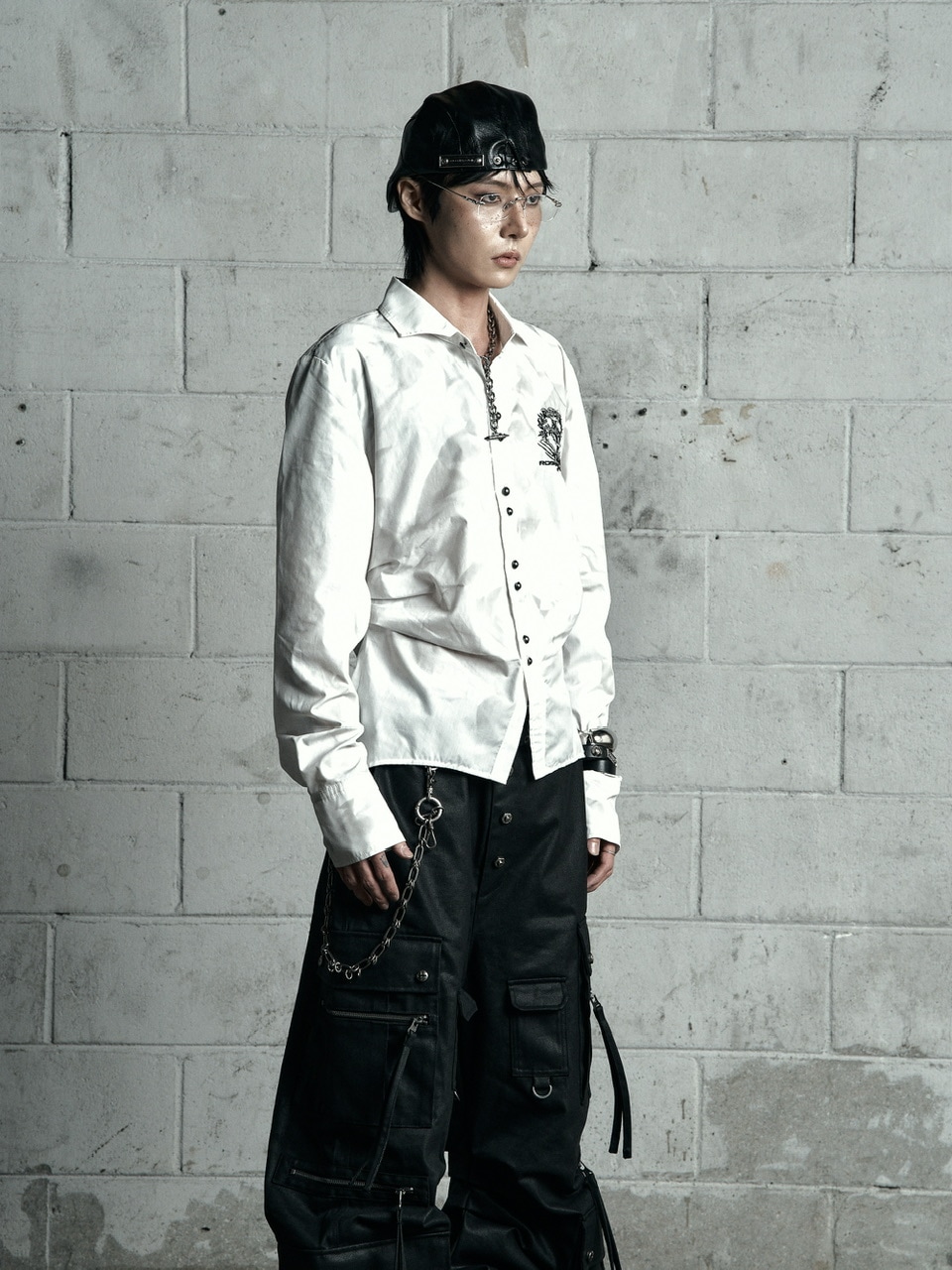 Rosen Kreuz】BACK CROSS CROPPED SHIRT