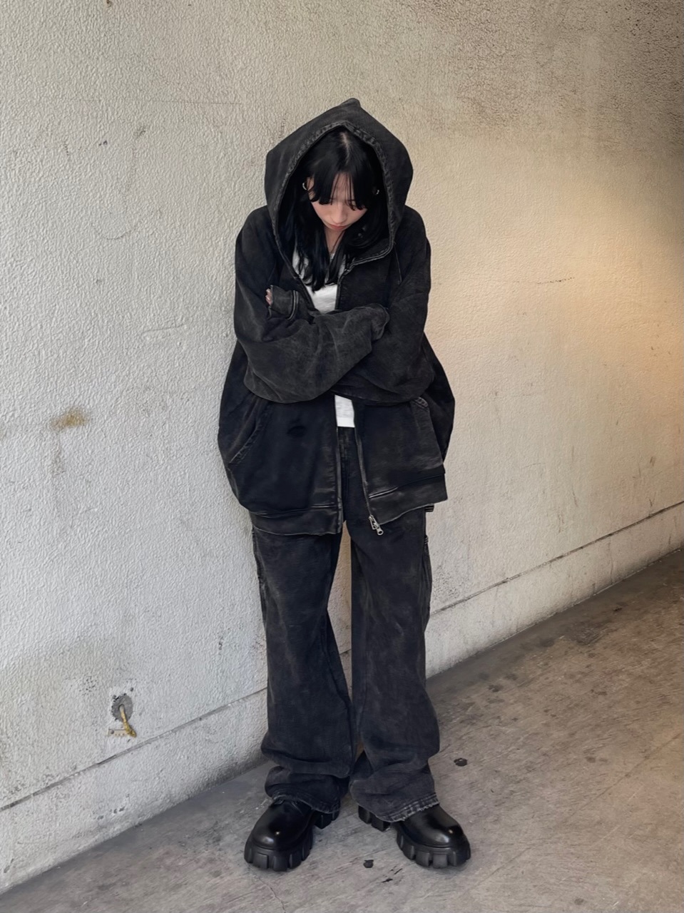 受注制【Chikashitsu +】set up pigment damage carpenter sweat pants