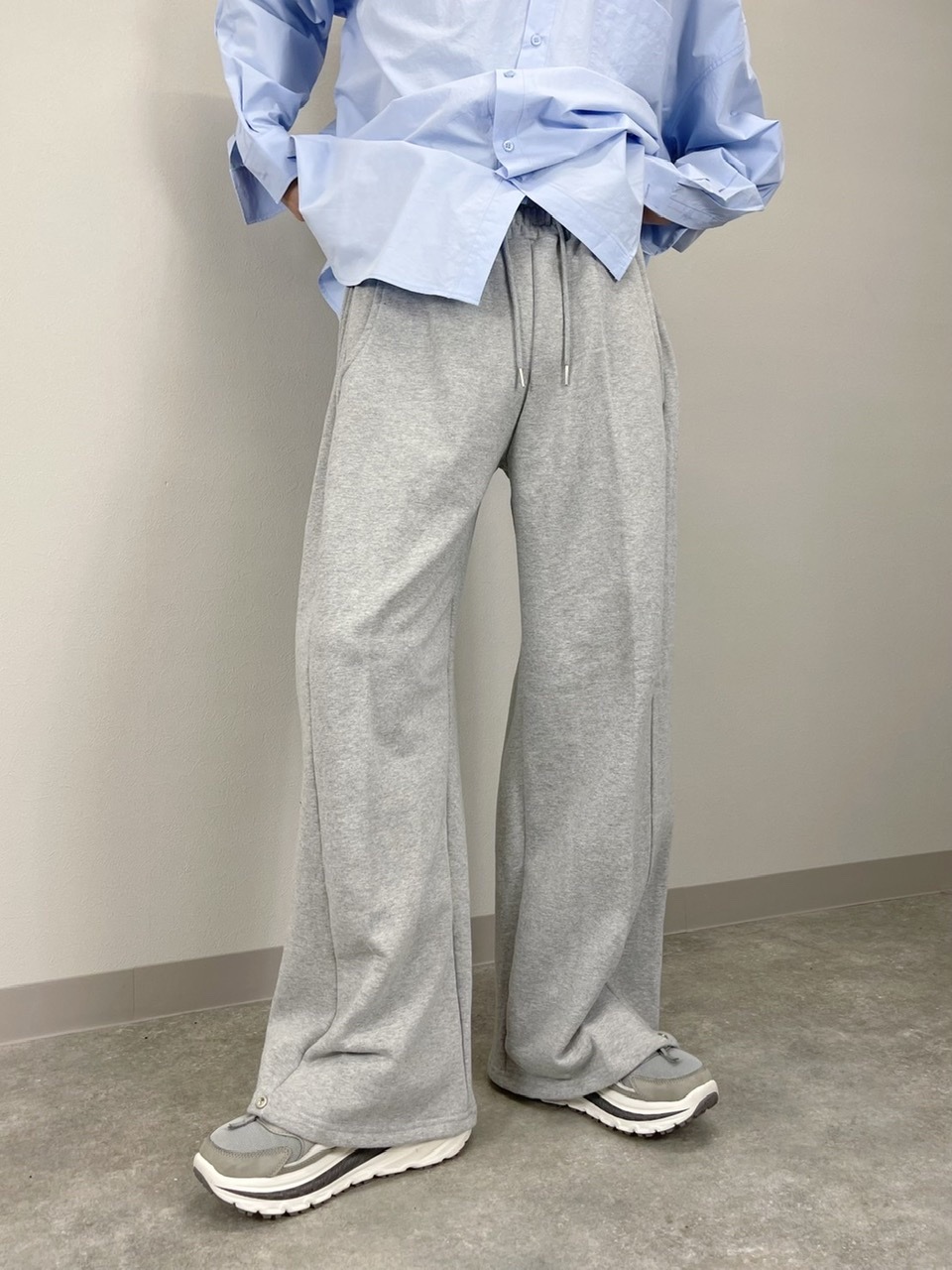 受注制【Chikashitsu +】snap button sweat pants (2color)