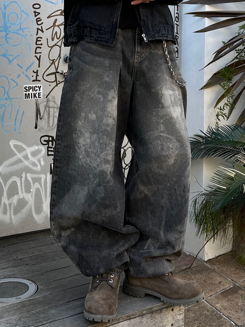 大阪店WEB限定受注制【Chikashitsu +】dirty wash balloon denim