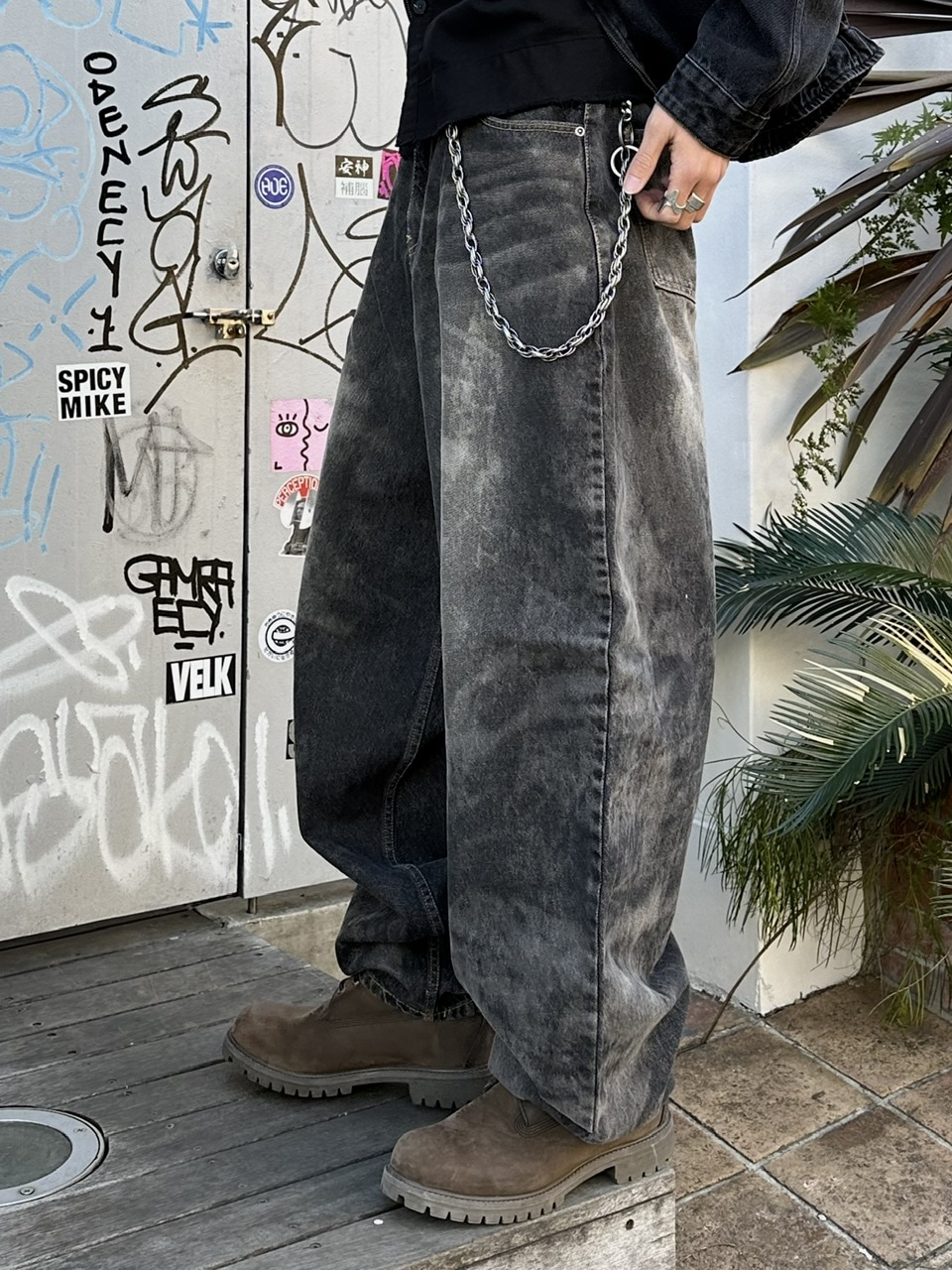 大阪店WEB限定受注制【Chikashitsu +】dirty wash balloon denim