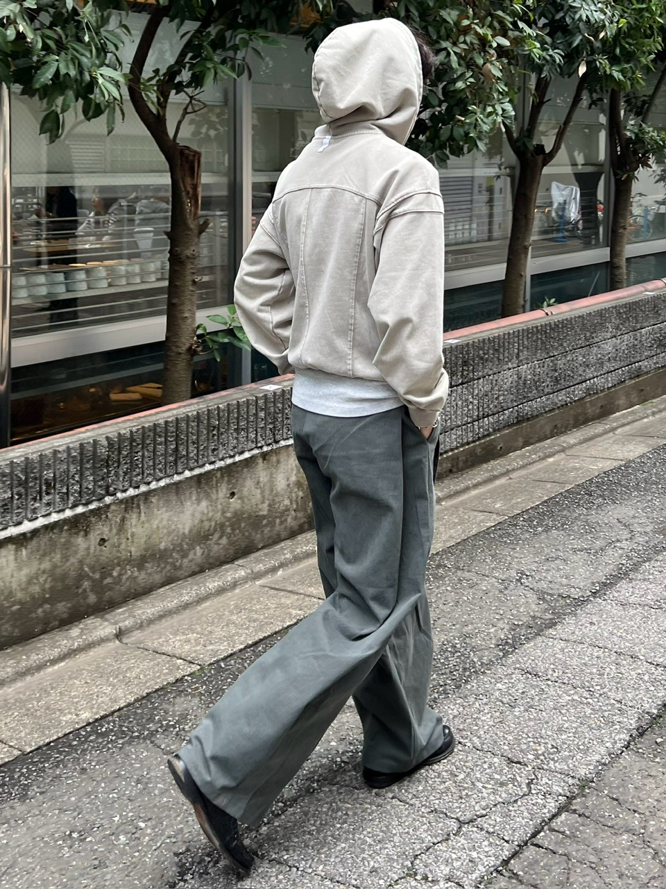 東京店WEB限定受注制【Chikashitsu +】deep tuck cotton wide slacks (3color)