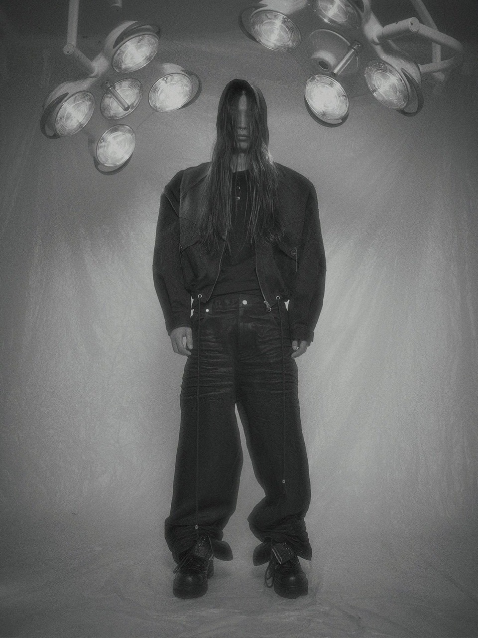 【SURGERY】surgery bone cutting wide burnished pants / 【サージェリー】サージェリー ボーン カッティング デニム ワイド パンツ