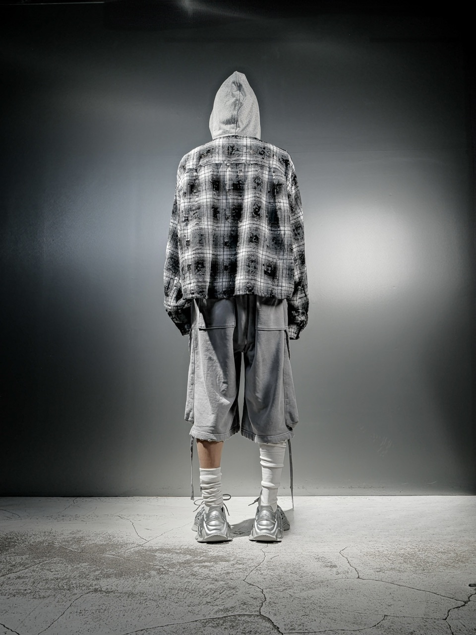 DIG YOUR OWN GRAVE グレー ショートパンツ DIG YOUR OWN GRAVE】FULL ZIP SHORTS | OUR BRAND,DIG YOUR OWN