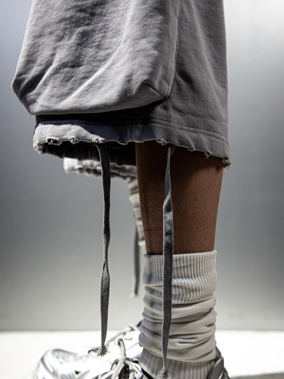 DIG YOUR OWN GRAVE グレー ショートパンツ DIG YOUR OWN GRAVE】FULL ZIP SHORTS | OUR BRAND,DIG YOUR OWN