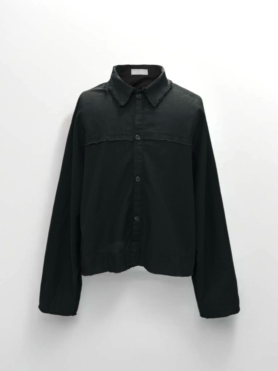 大阪店WEB限定【Chikashitsu +】linen cropped cutting shirt