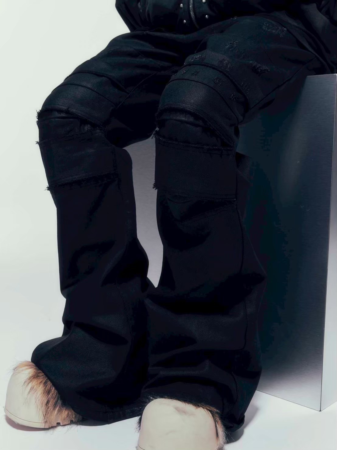 【DIG YOUR OWN GRAVE】COATING SLASH FLARE PANTS /【ディグユアオウングレイブ】コーティングダメージフレアパンツ