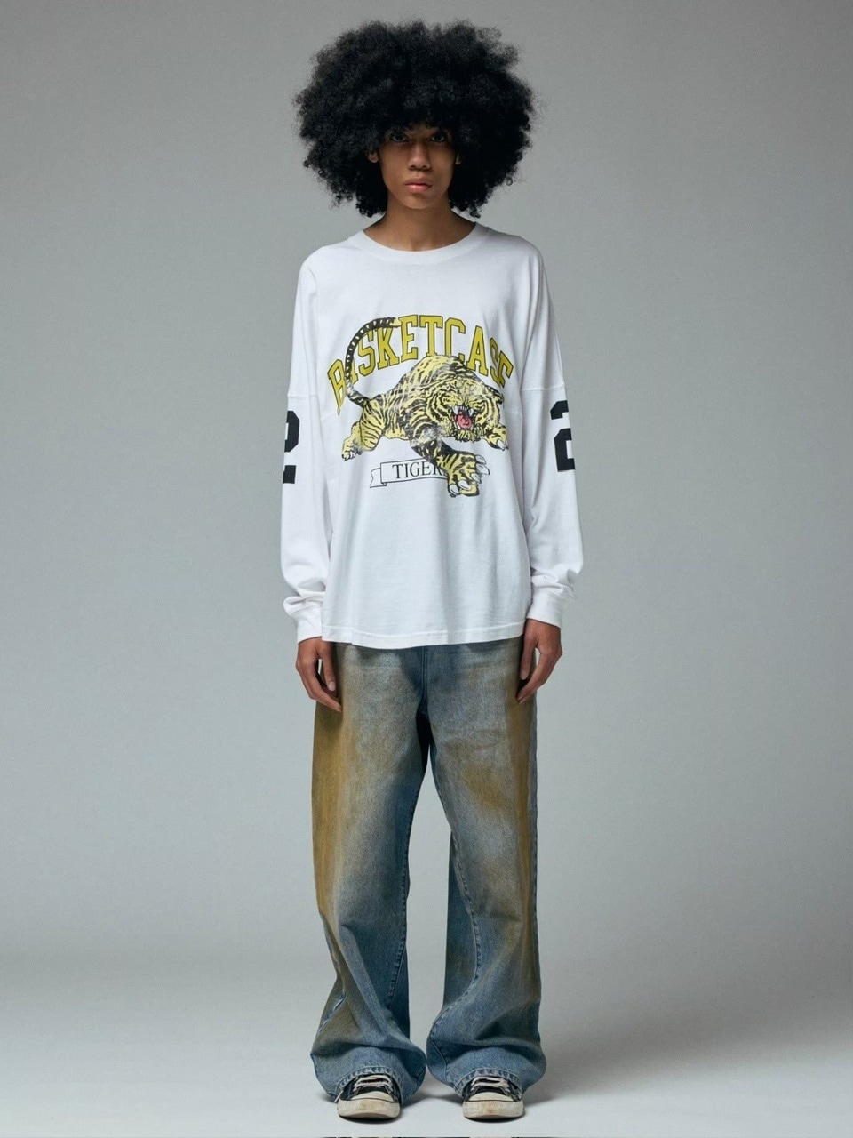 パンツ Basketcase Lax flair denim mud wash Basketcase Lax Flair Denim Jeans | Garmentory