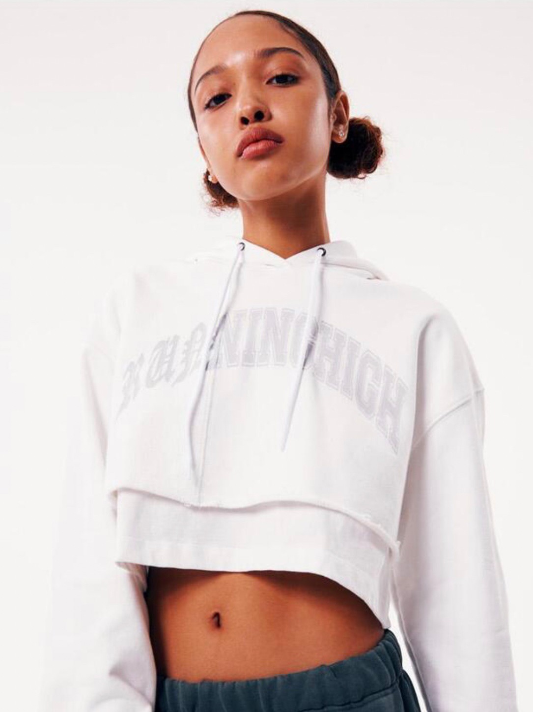 【running high】ARCH LOGO LAYERED CROP HOODIE