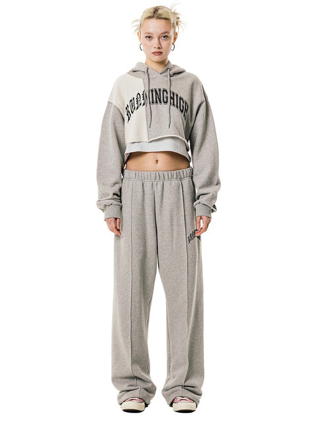 【running high】ARCH LOGO LAYERED CROP HOODIE