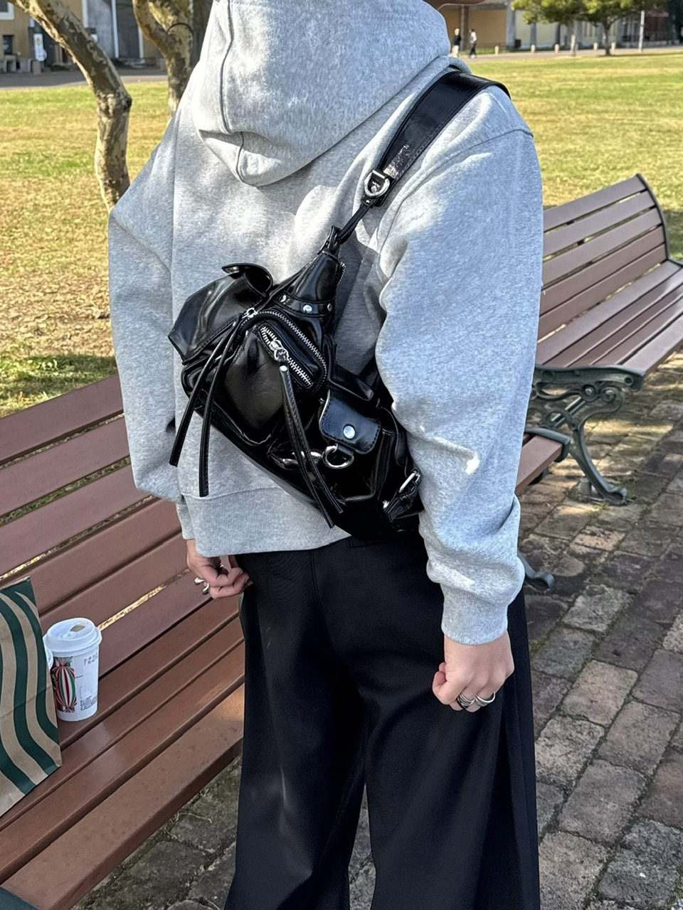 受注制【RENOL】multi pocket leather bag