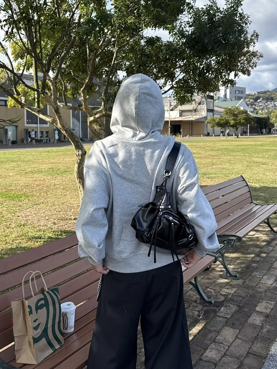 受注制【RENOL】multi pocket leather bag