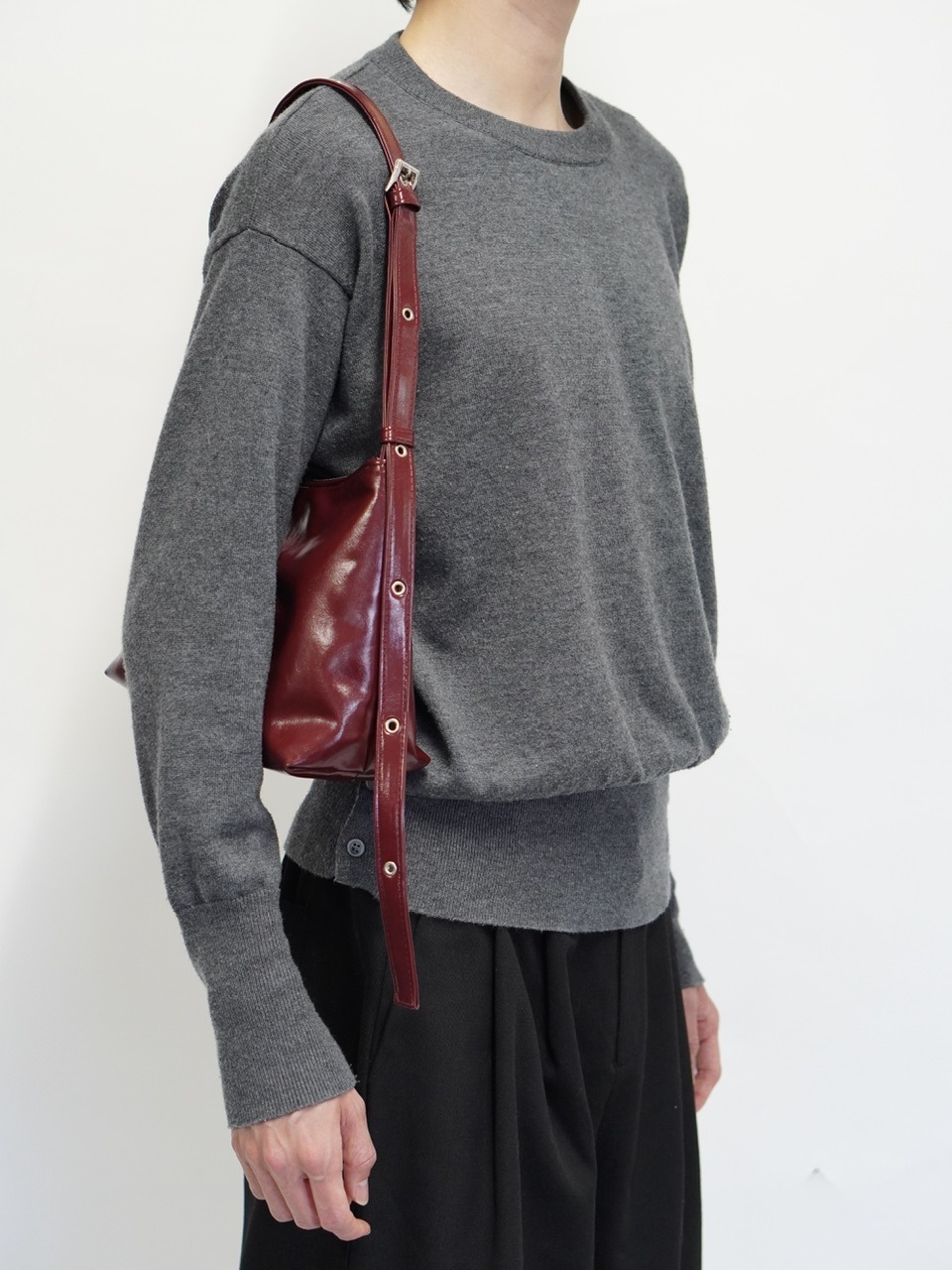 C・P　1001 東京店WEB限定受注制【Chikashitsu +】PU Leather cross bag (4color