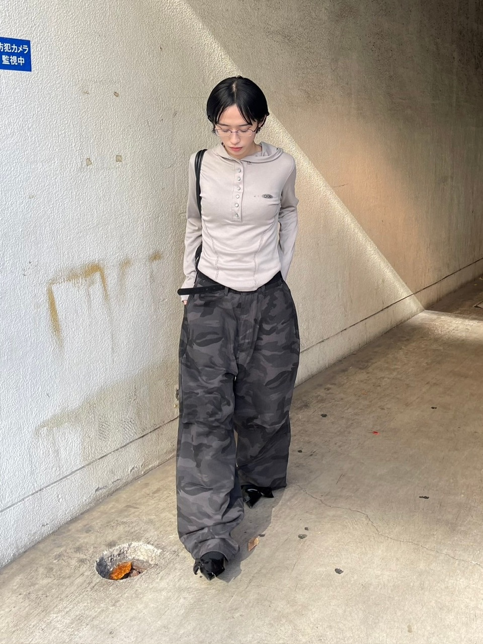受注制【Chikashitsu +】snap button camouflage pants (2color