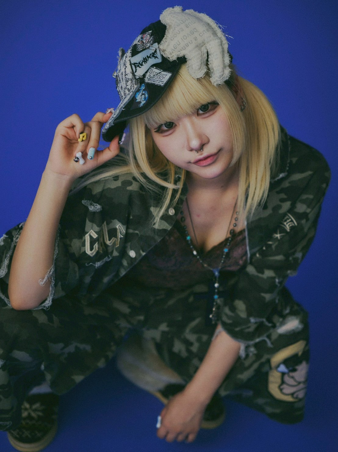 【GALFY】カモフラかも？ボロボロシャツ