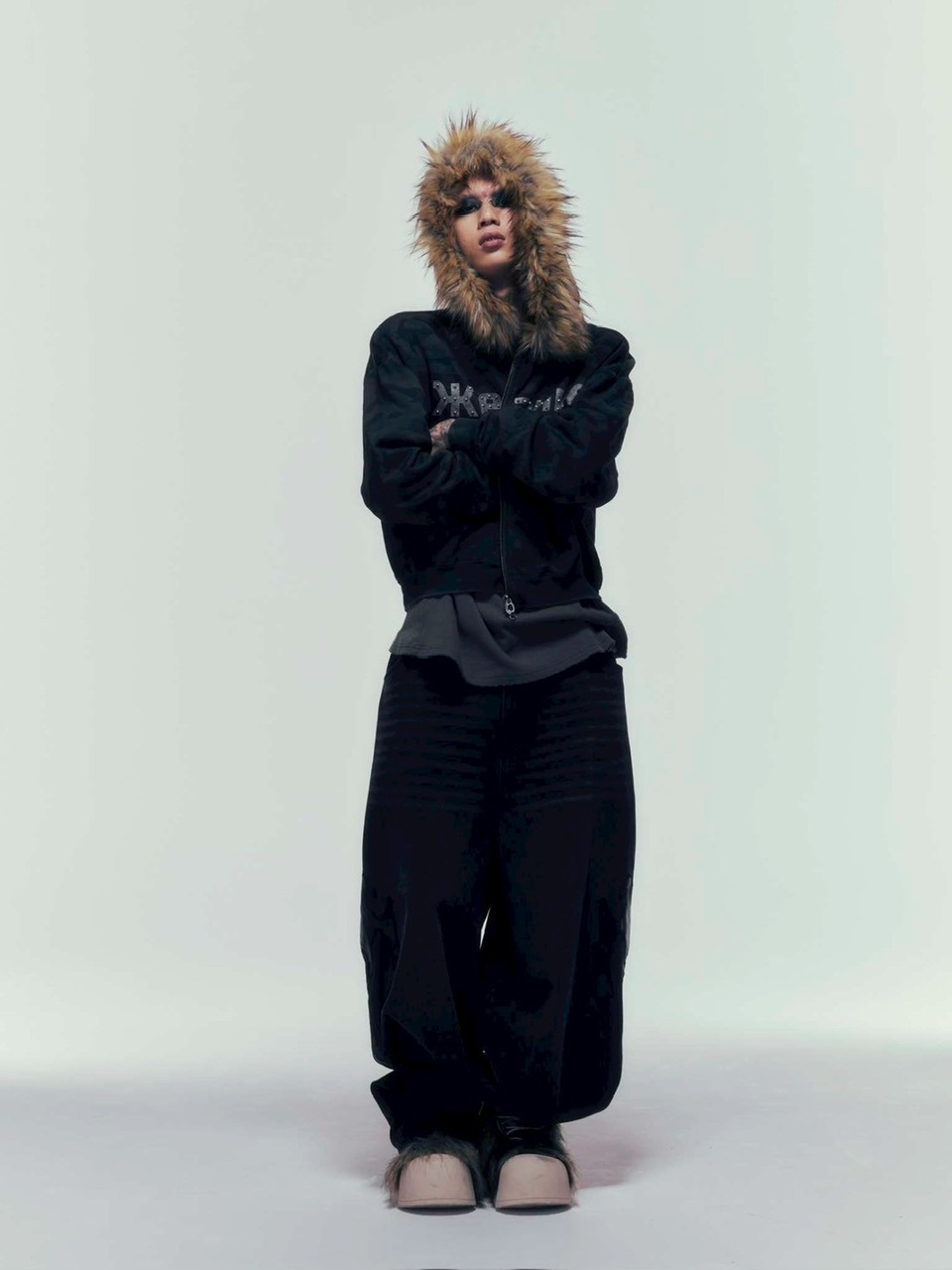 【DIG YOUR OWN GRAVE】Желание FUR HOODIE DIG YOUR OWN GRAVE】Желание FUR HOODIE /【ディグユアオウングレイブ