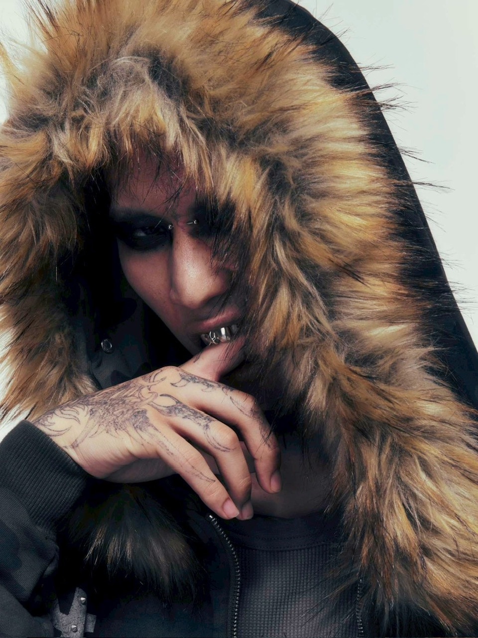 【DIG YOUR OWN GRAVE】Желание FUR HOODIE DIG YOUR OWN GRAVE】Желание FUR HOODIE /【ディグユアオウン