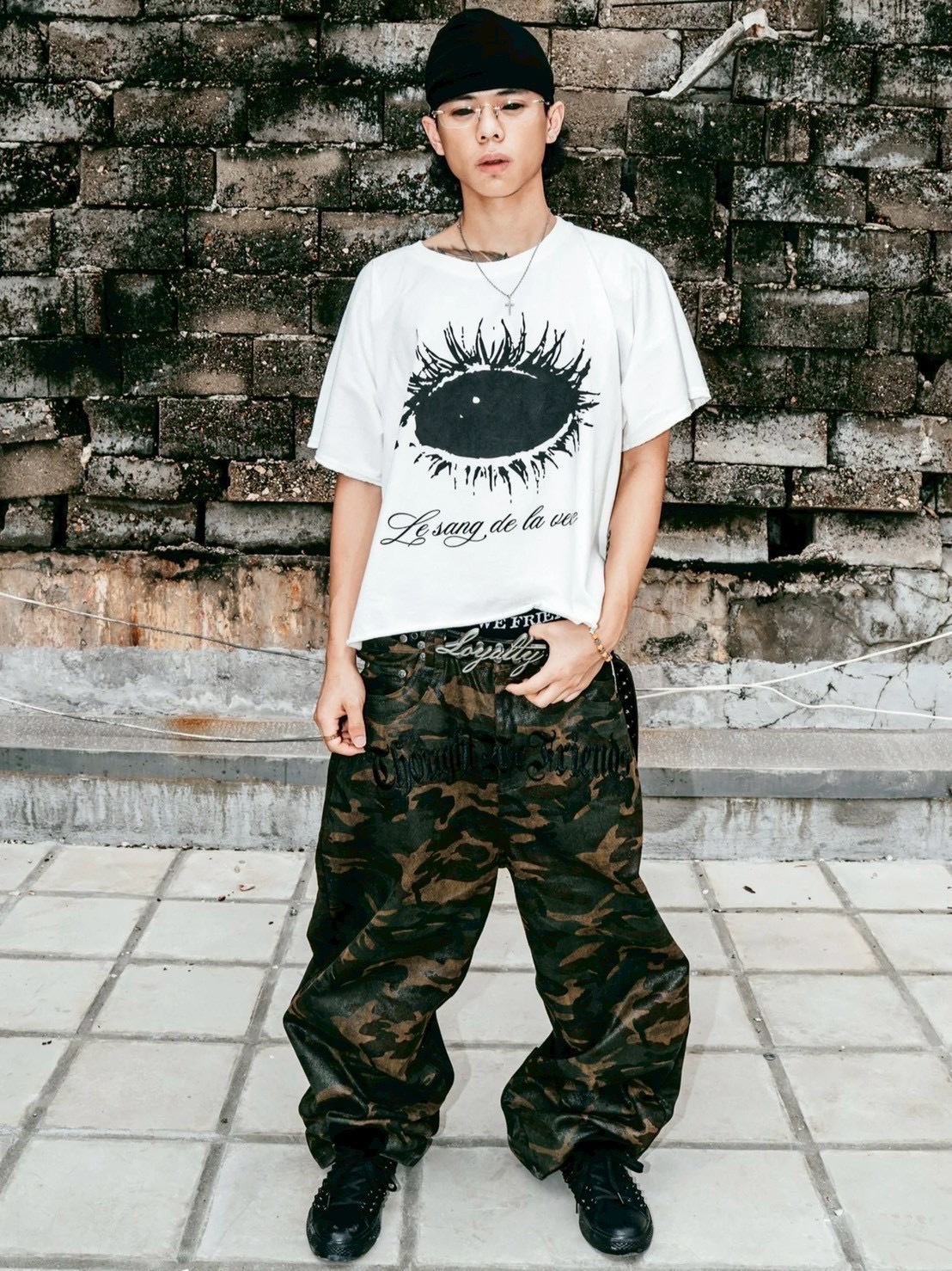 【Thought We Friends】Lucius Distressed Baggy Denims with Embroidery & Studs