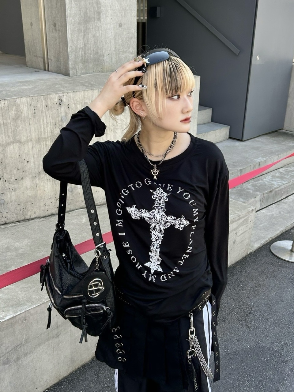 受注制【XU DOG】cross print longsleeve tee (2color)