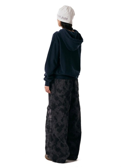 【AAKAM】Knee Pin-tuck Camouflage TwillPants/男女共用/追跡付 AAKAM】Knee Pin-tuck Camouflage Twill Pants | OUR BRAND