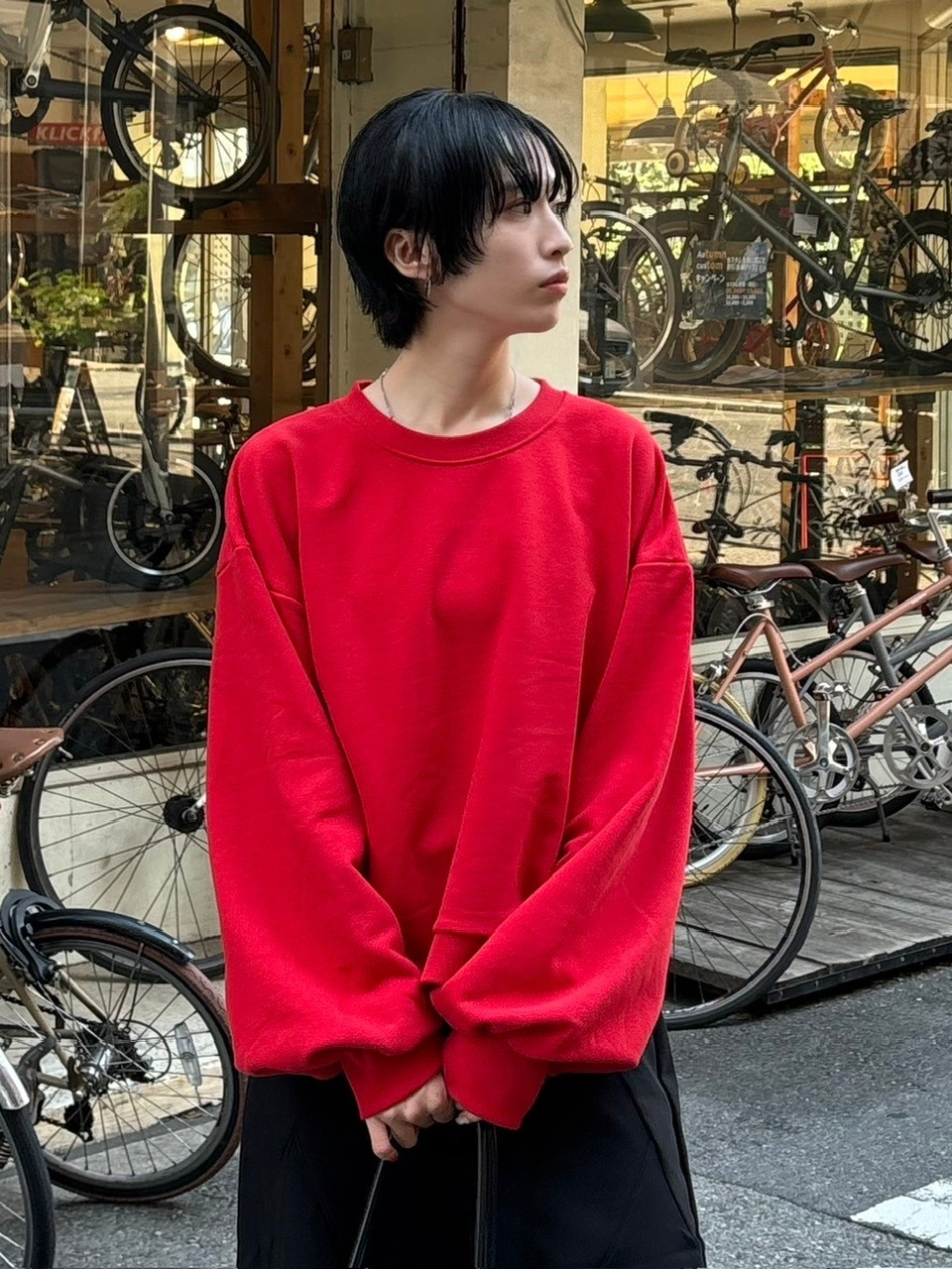 受注制【Chikashitsu +】unisex cropped balloon sweat (3color)