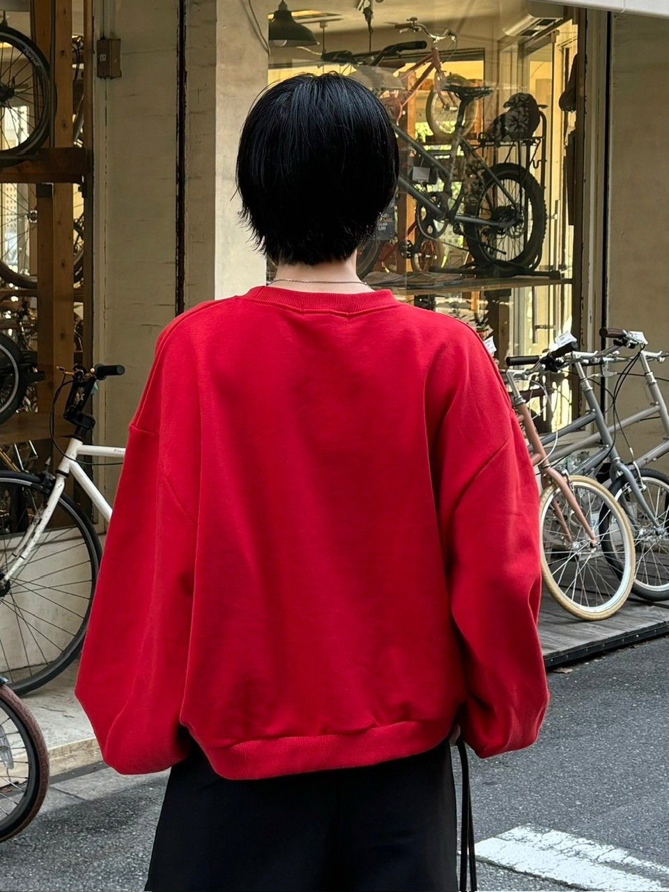 受注制【Chikashitsu +】unisex cropped balloon sweat (3color)