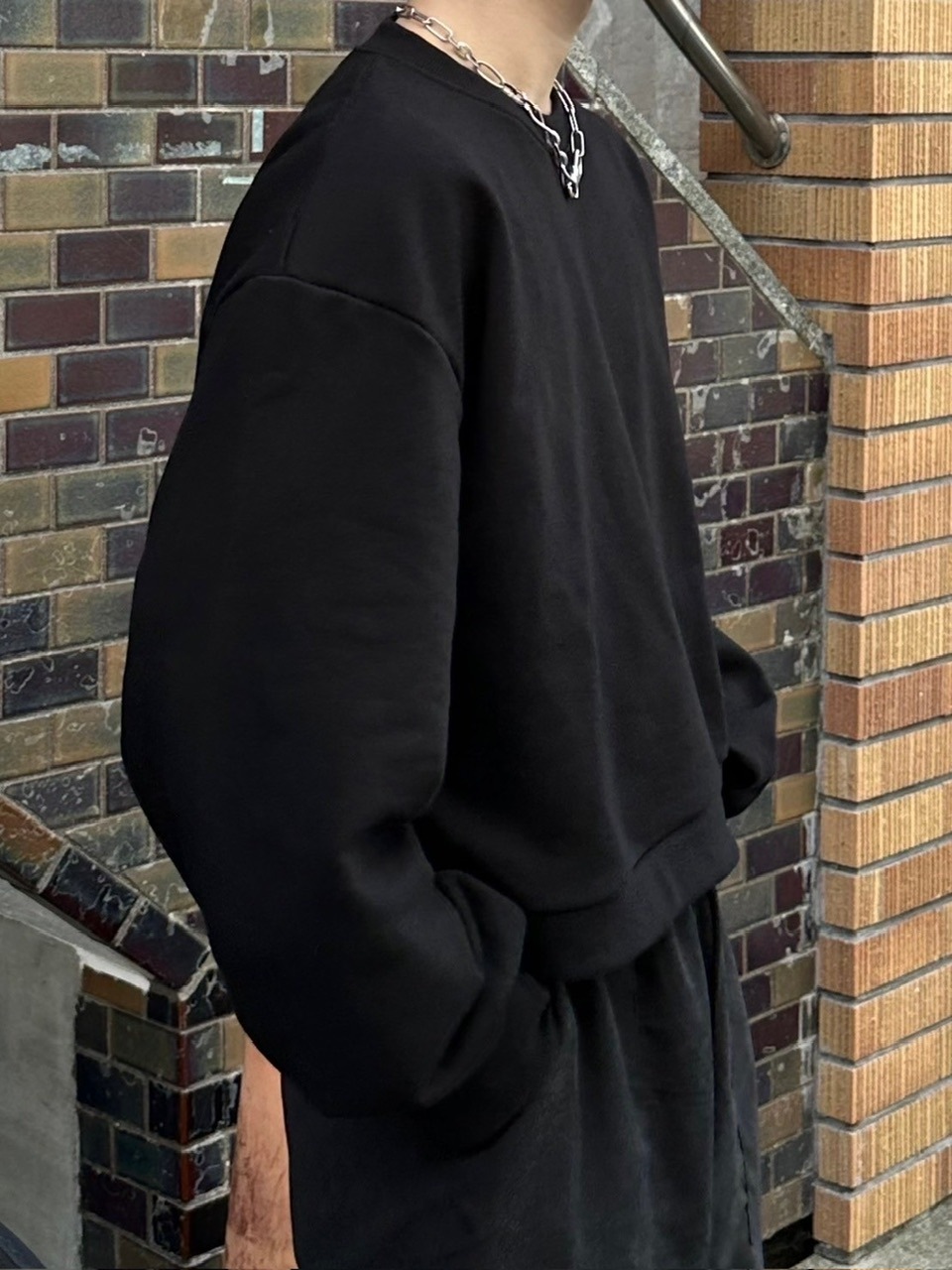 受注制【Chikashitsu +】unisex cropped balloon sweat (3color)