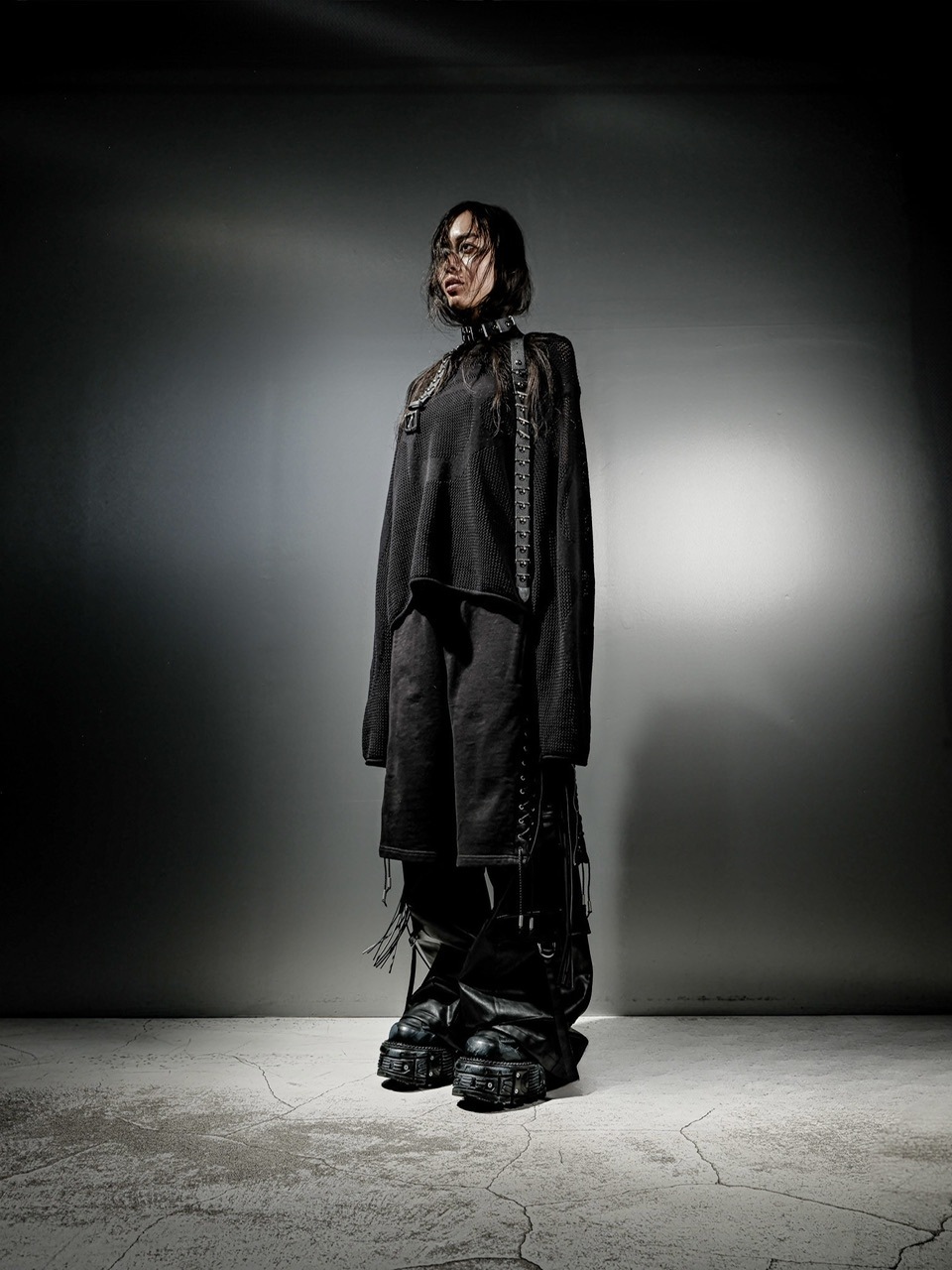 DIG YOUR OWN GRAVE】LACEUPSHORTS / 【ディグユアオウングレイブ