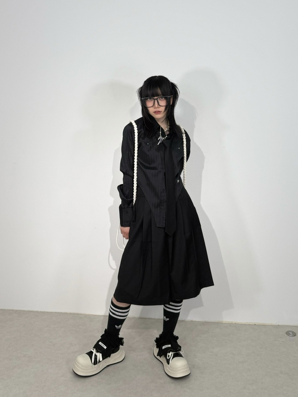 受注制【Nerd out XU】Bermuda slacks tuck pants (2color)