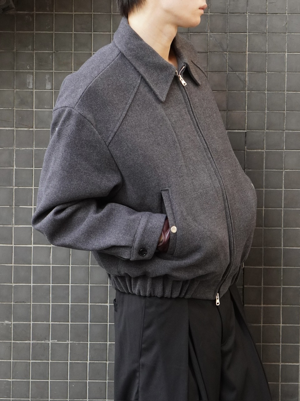 東京店WEB限定受注制【Chikashitsu +】cropped wool zip jacket