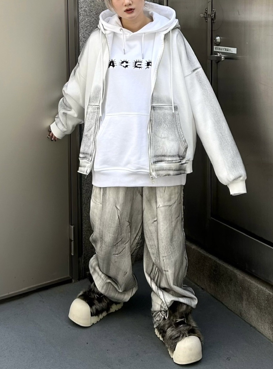 受注制【Never mind the XU】dirty paint zip hoodie (3color
