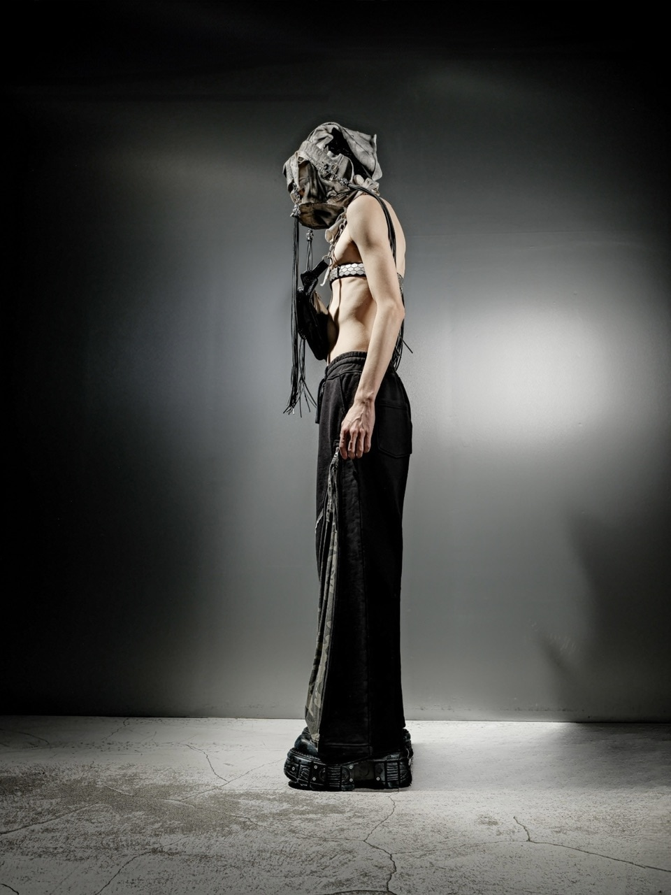 【DIG YOUR OWN GRAVE】SIDE CAMO ZIP SWEAT