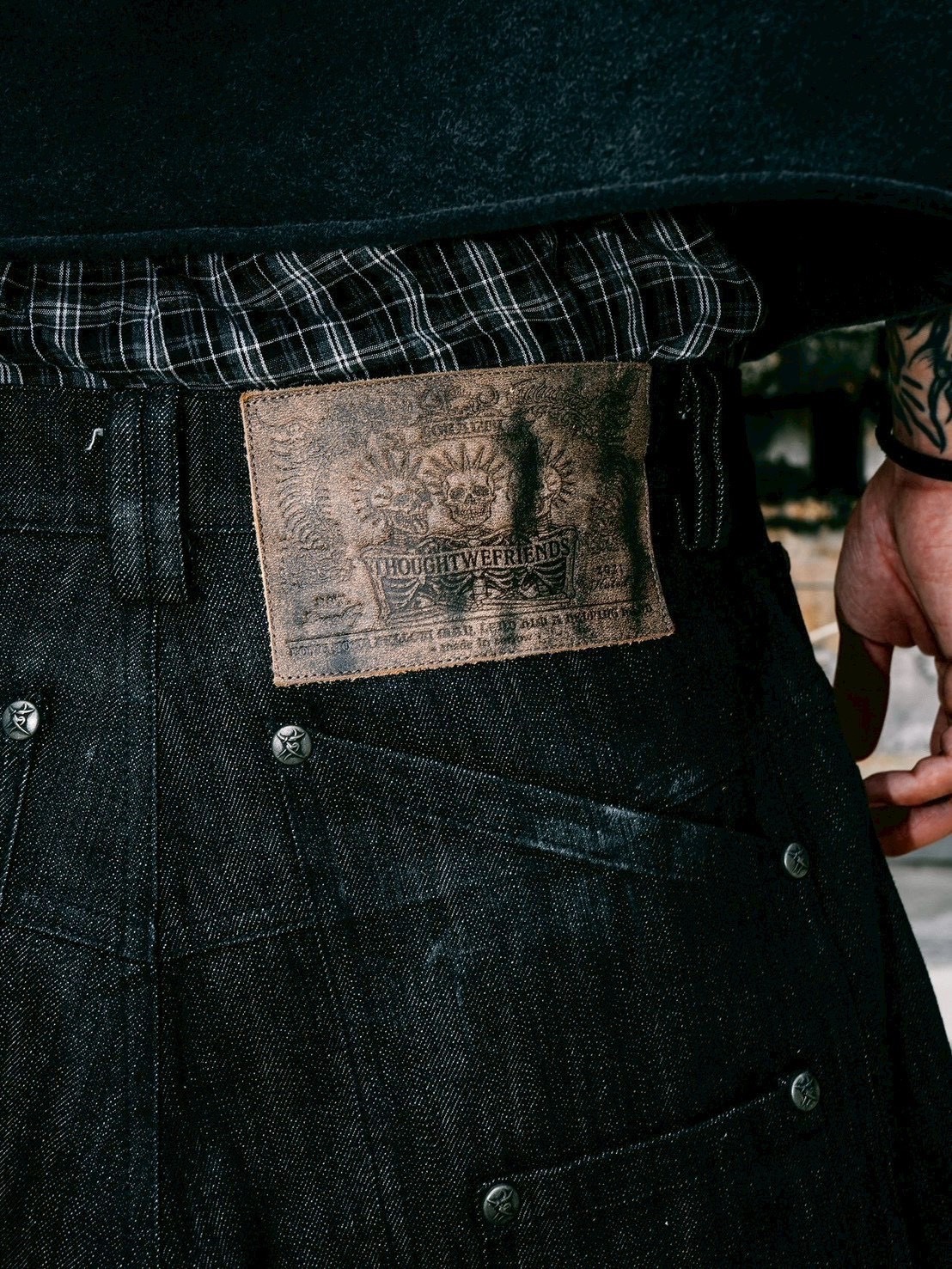 【Thought We Friends】Devlin Distressed Baggy Denims with Studs