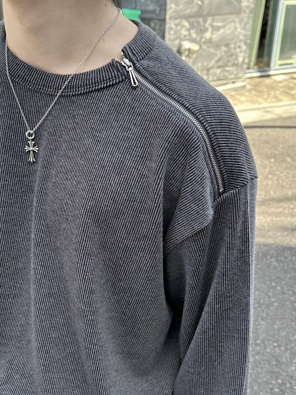 大阪店WEB限定【Chikashitsu +】shoulder zip long sleeve