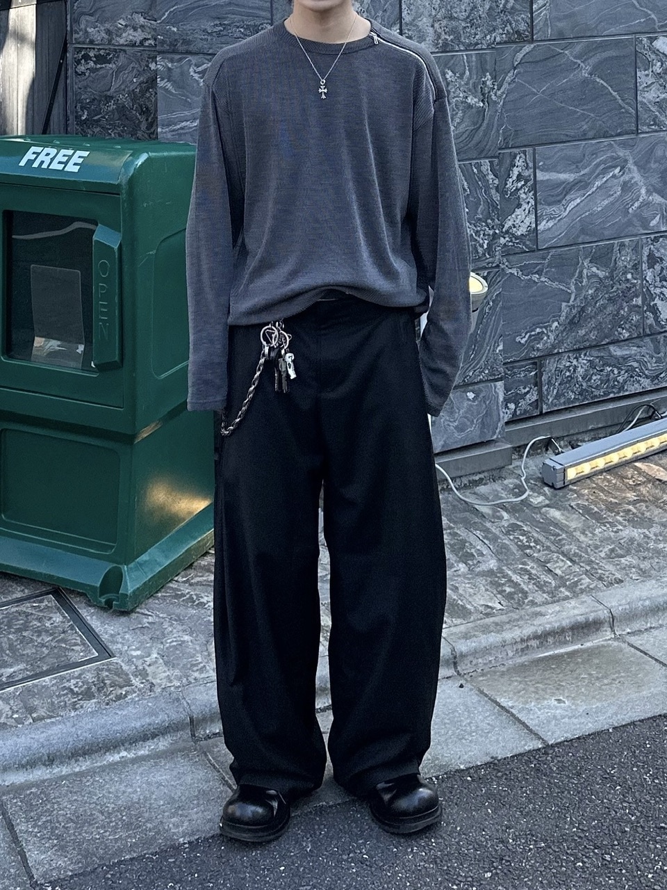 【Chikashitsu +】layered long sleeve 大阪店WEB限定【Chikashitsu +】shoulder zip long sleeve
