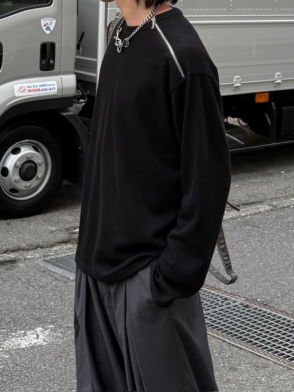 限定Chikashitsu +shoulder zip long sleeve 大阪店WEB限定【Chikashitsu +】shoulder zip long sleeve