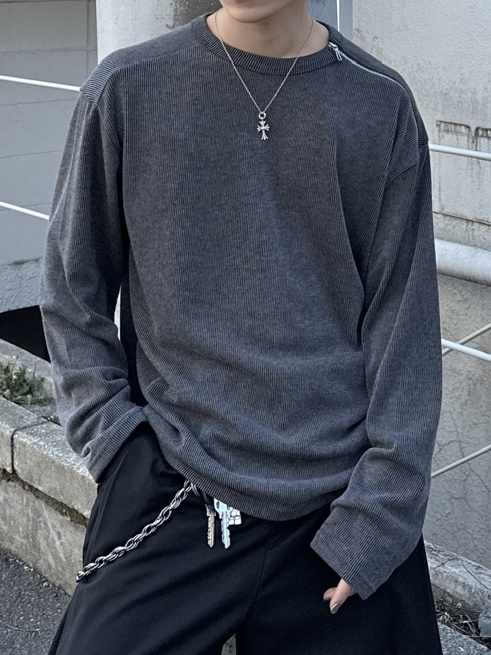大阪店WEB限定【Chikashitsu +】shoulder zip long sleeve (2color