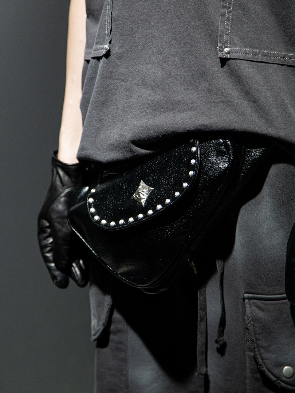 バッグ DIG YOUR OWN GRAVE CHAIN SHOULDER BAG DIG YOUR OWN GRAVE】CHAIN SHOULDER BAG | OUR BRAND,DIG YOUR