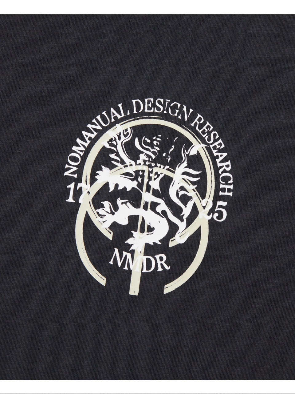 【NOMANUAL】NM HERALDRY T-SHIRT